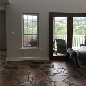 Meet your Posher, Eva